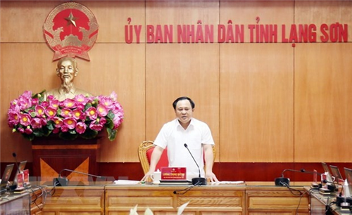 Phó Chủ tịch Ủy ban Nhân dân tỉnh Lạng Sơn Lương Trọng Quỳnh phát biểu chỉ đạo. (Ảnh: Thái Thuần/TTXVN)